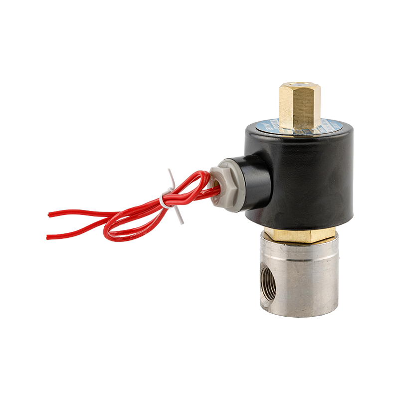 Válvula solenoide de acero inoxidable para control de fluidos en ambientes hostiles